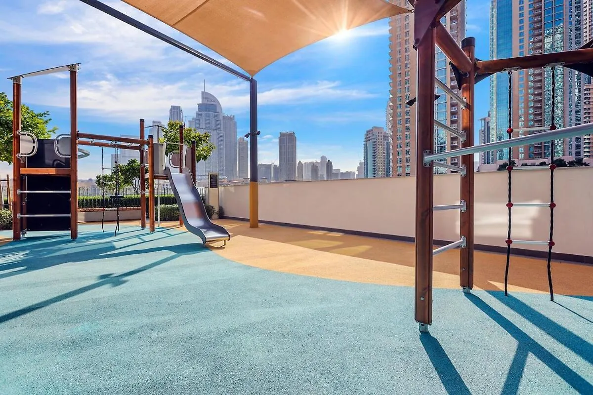 First Class 2Br Luxurious Downtown Bliss Dubai