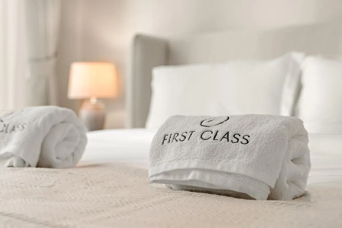 First Class 2Br Luxurious Downtown Bliss Dubai Apartment