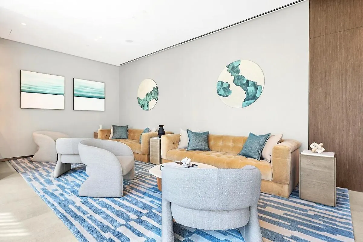 First Class 2Br Luxurious Downtown Bliss Dubai Apartment