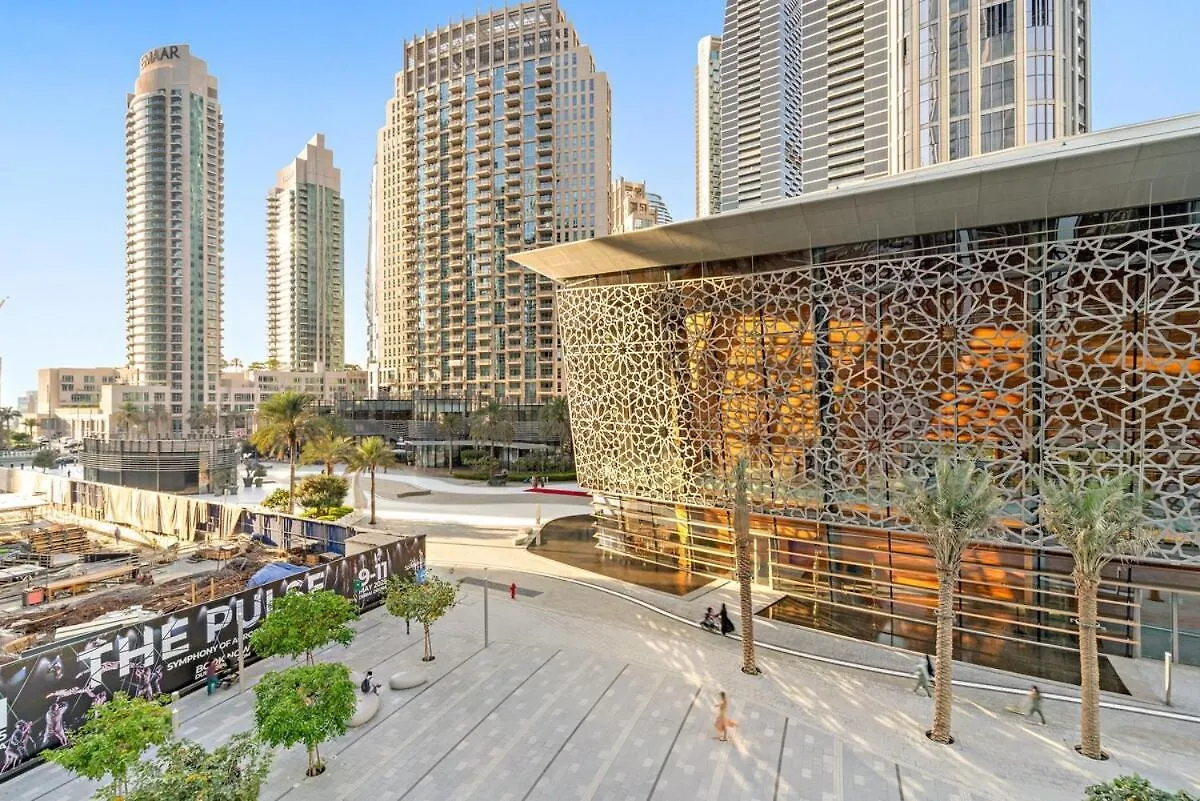 First Class 2Br Luxurious Downtown Bliss Dubai 0*,  United Arab Emirates