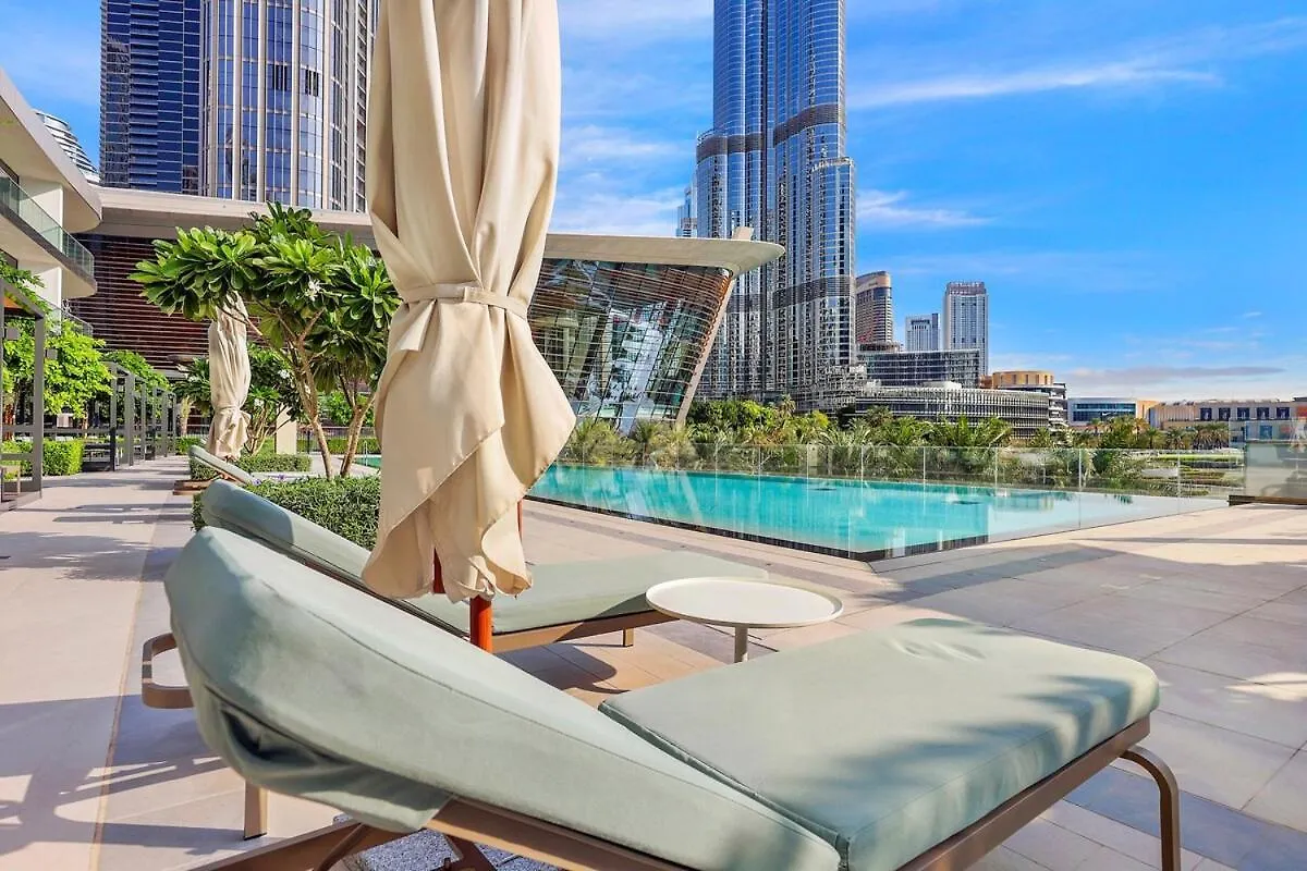First Class 2Br Luxurious Downtown Bliss Dubai Apartment