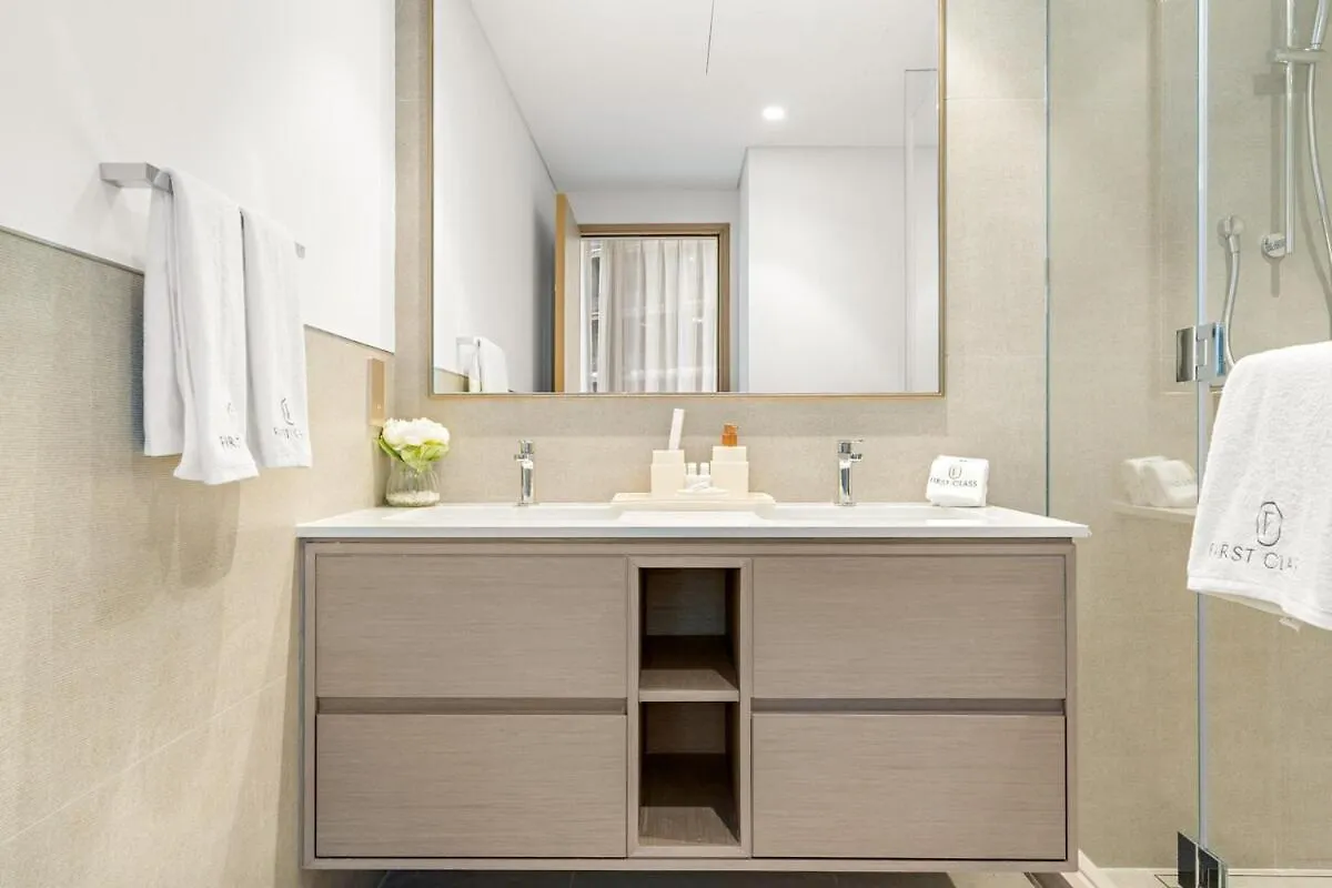 Apartment First Class 2Br Luxurious Downtown Bliss Dubai